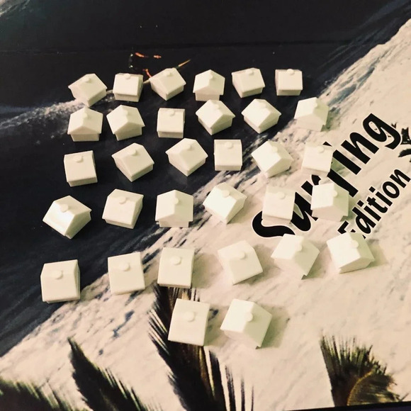 2003 Monopoly Surfing Edition Board Game Complete - Picture 10 of 16